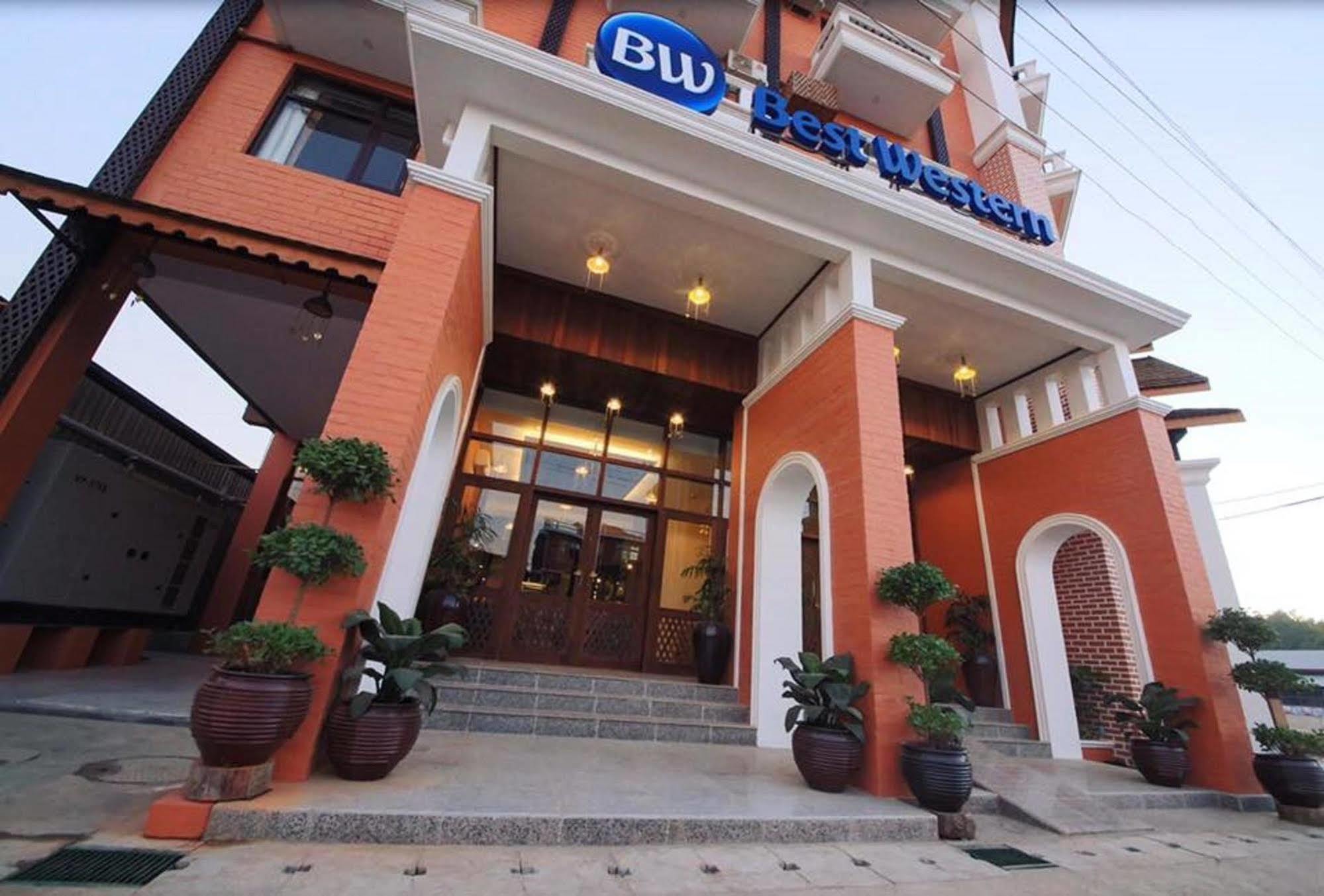 Thousand Island Hotel Inle Lake Exterior photo